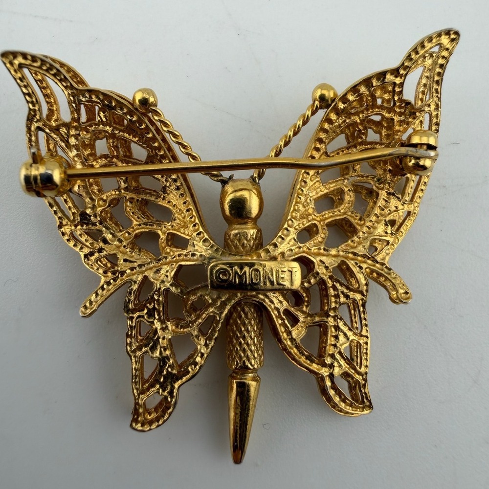 Vintage Monet Butterfly Brooch Small Gold Tone Excellent Layered Filigree Pin - Picture 2 of 8
